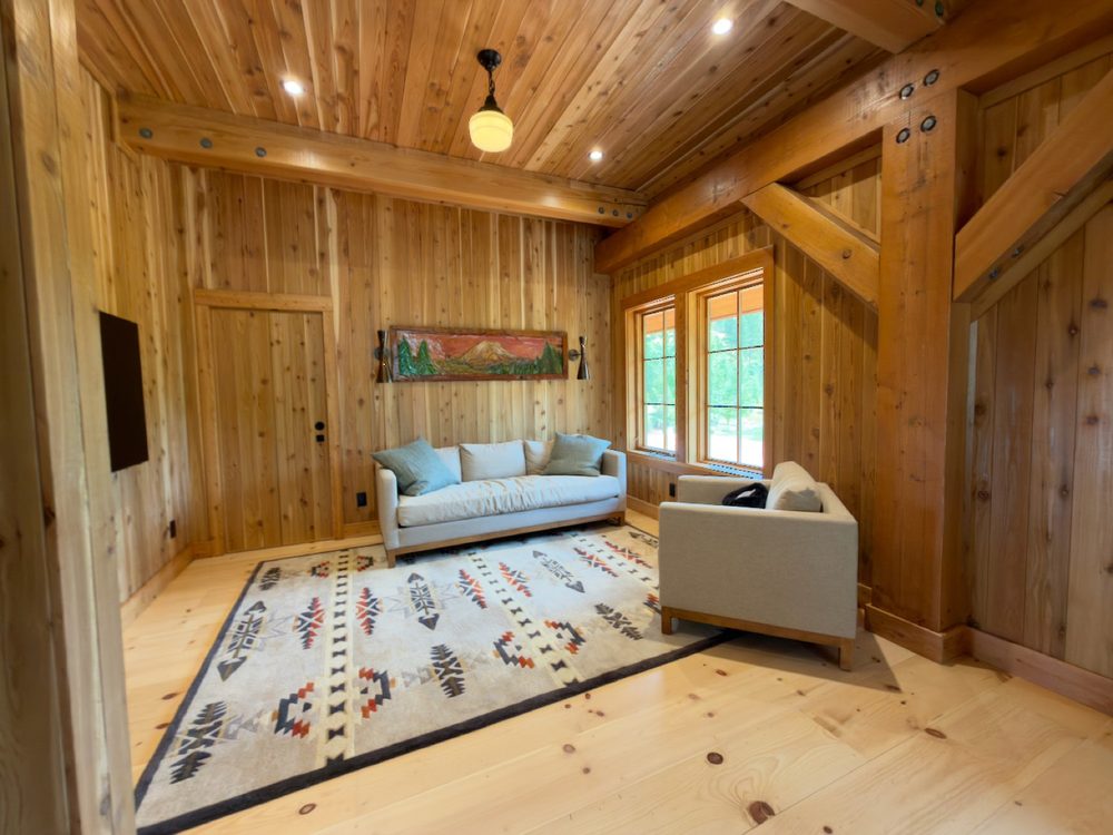 Lodge Upstairs Bedroom Rug